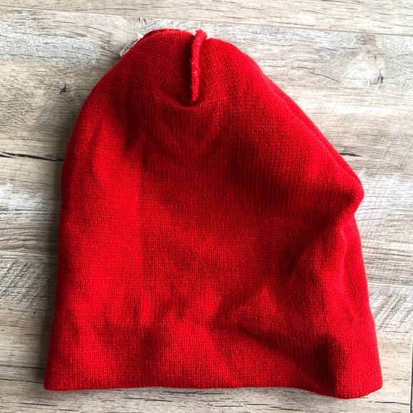 Lululemon Rare Pompon Toque Aspen Beanie Red